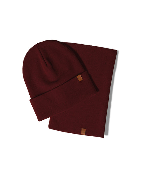 Women's Knitted Beanie & Gaiter 2-Piece Set royal cherry