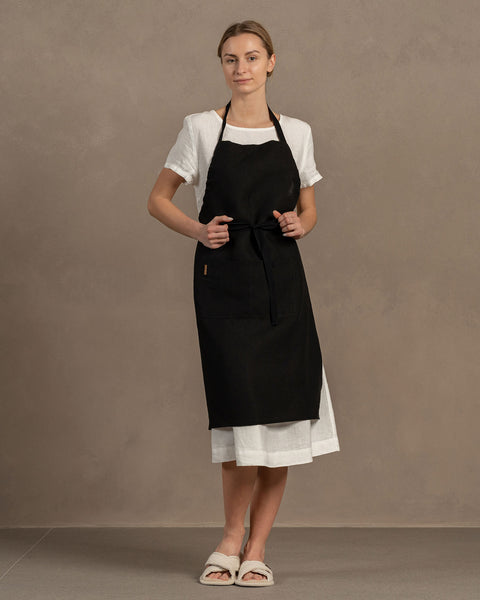 Linen Adjustable Apron on pure black