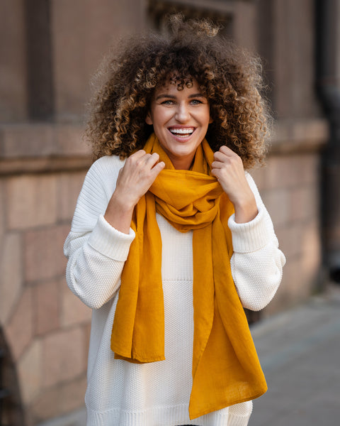 Women&#39;s Linen Scarf Spicy Yellow