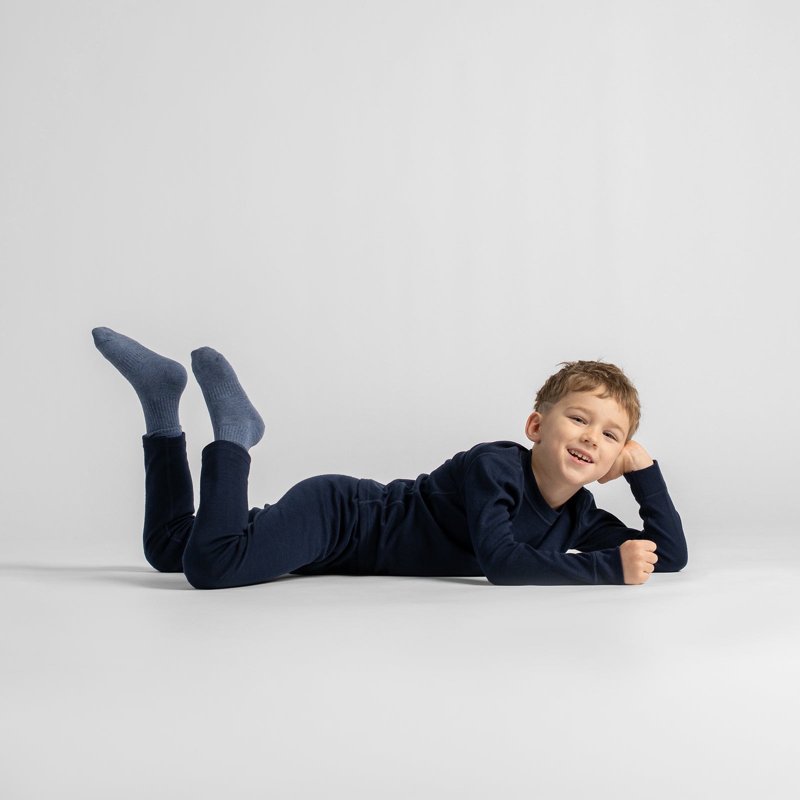 Kids' Midweight Merino Long Sleeve & Bottom 2-Piece Set