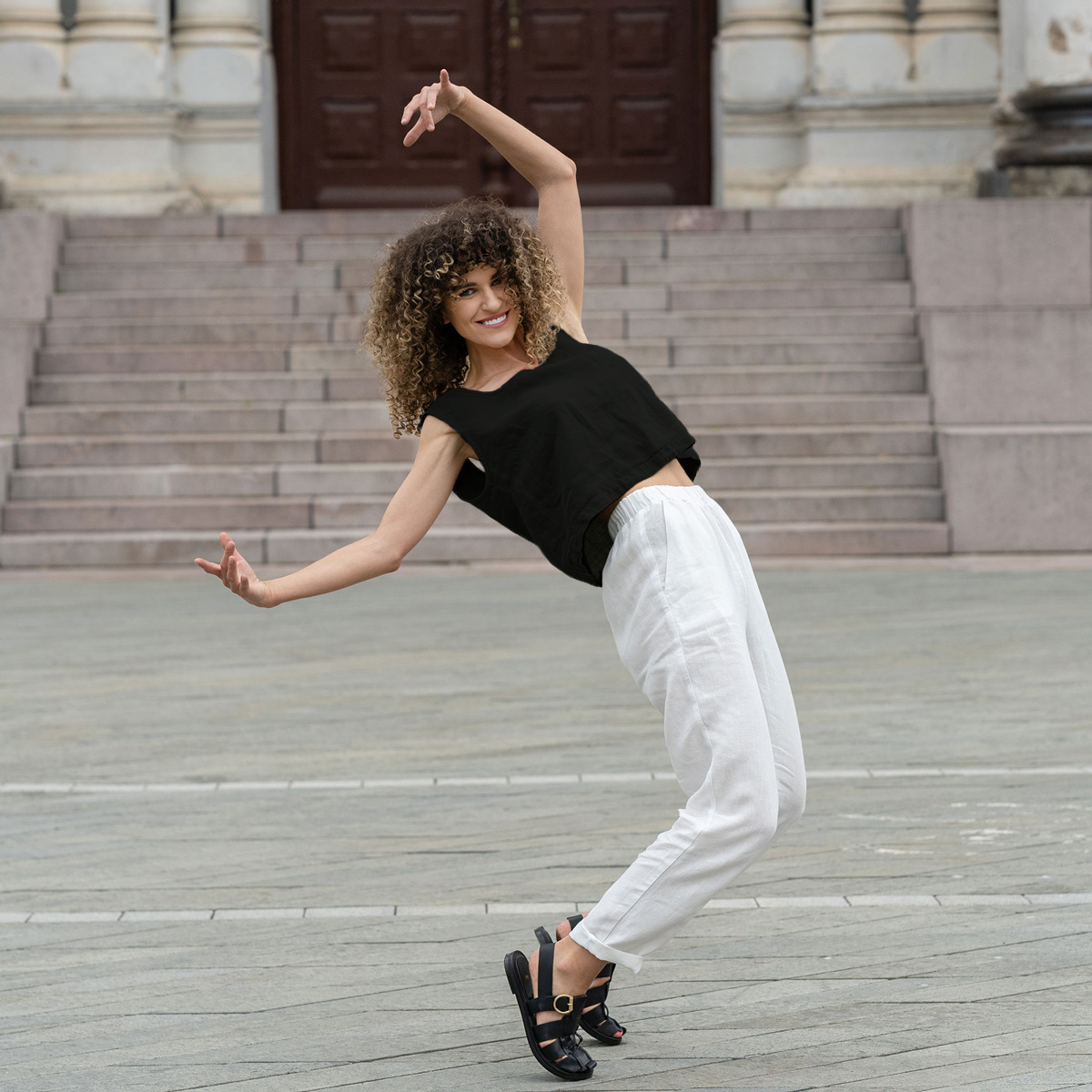 Linen Crop Top Ana Pure Black