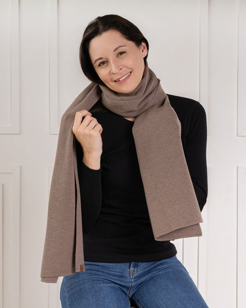 Women&#39;s Knit Scarf Merino