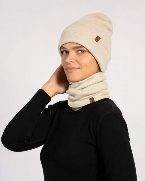 Women's Knit Beanie &amp; Gaiter 2-Piece