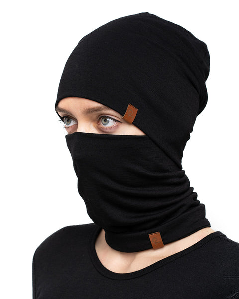 menique Women&#39;s Merino Beanie and Gaiter Set Black